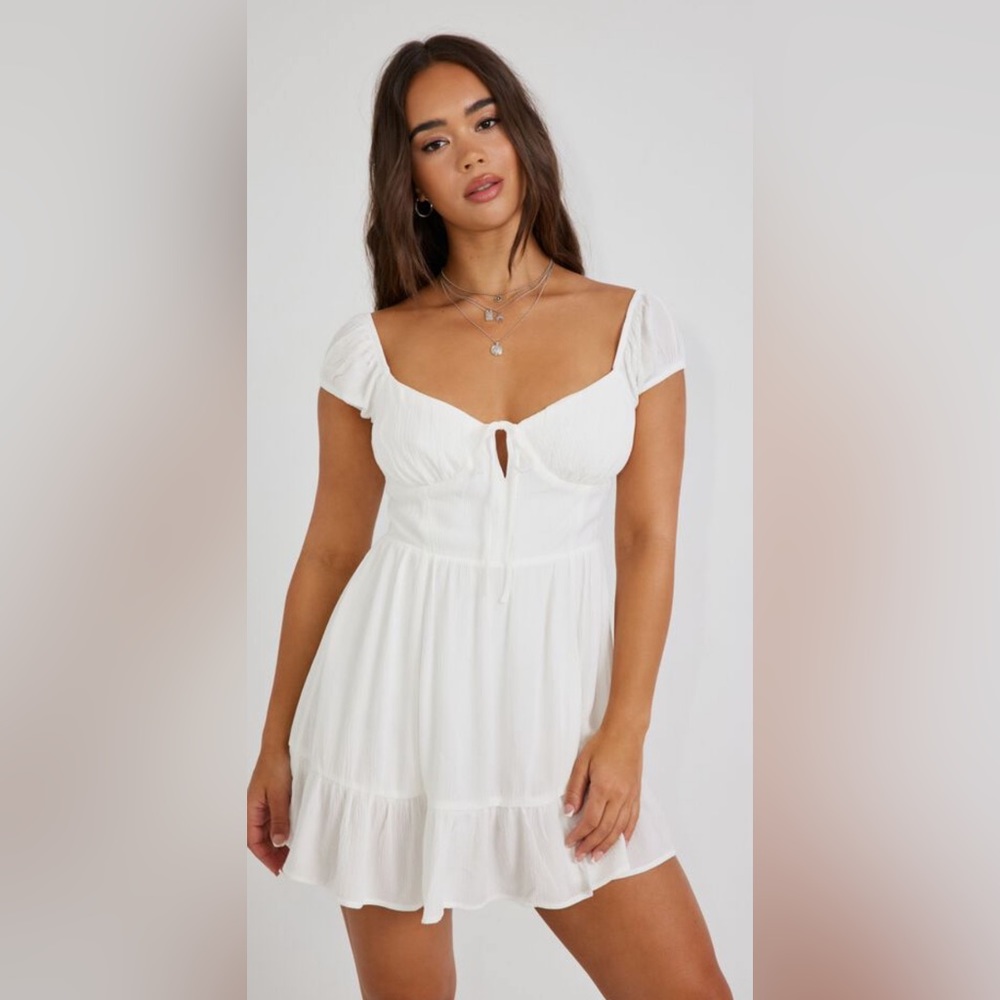 NWT Garage Regina Tie Front Romper size xs